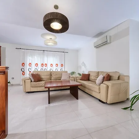 Holiday home Casa Knala-tranquila Y Luminosa San Bartolome (Las Palmas)